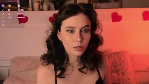 Una  online show from 02/08/26, 11:02