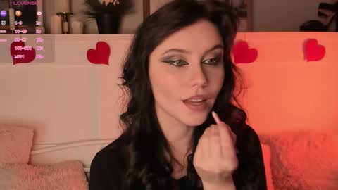 Una  online show from 02/14/26, 09:28