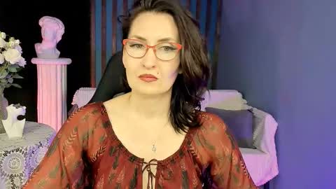 UnaTera online show from 01/19/26, 09:13