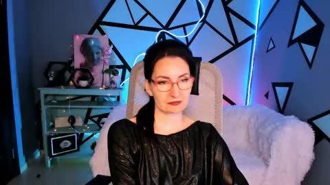 Snapshot of unatera chatting on 04/30/26, 05:36 UnaTera online show from 04/30/26, 05:36