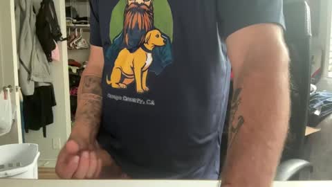 Snapshot of uncutbeard129840 chatting on 10/01/25, 03:18 uncutbeard129840 online show from 10/01/25, 03:18