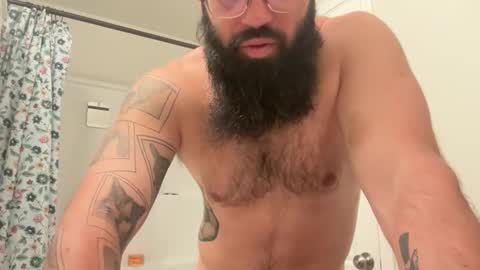 uncutbeard129840 online show from 11/01/25, 04:09