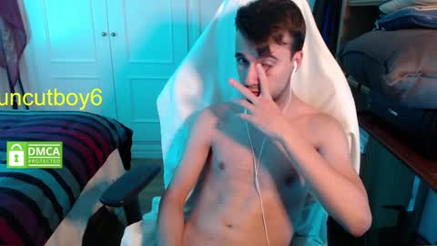 Snapshot of uncutboy6 chatting on 12/17/24, 05:18 Uncut online show from 12/17/24, 05:18