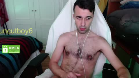 Snapshot of uncutboy6 chatting on 02/06/25, 12:37 Uncut online show from 02/06/25, 12:37