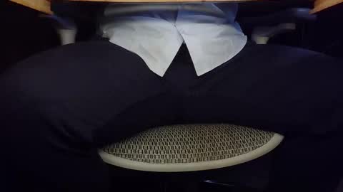 Under the desk online show from 02/17/26, 10:49