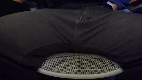 Under the desk online show from 03/13/26, 08:26