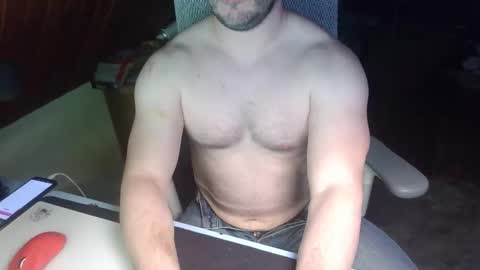 Under the desk online show from 03/18/26, 09:29