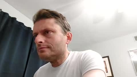 Snapshot of undress_me_ chatting on 11/17/25, 11:49 undress me online show from 11/17/25, 11:49