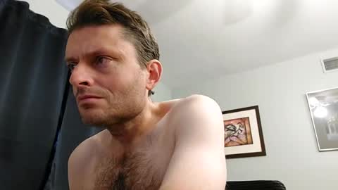 Snapshot of undress_me_ chatting on 11/18/25, 02:10 undress me online show from 11/18/25, 02:10