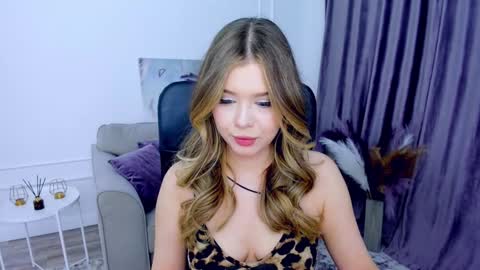 Snapshot of unforgettablalice chatting on 01/15/25, 12:36 Alice online show from 01/15/25, 12:36