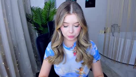 Snapshot of unforgettablalice chatting on 02/02/25, 07:57 Alice online show from 02/02/25, 07:57