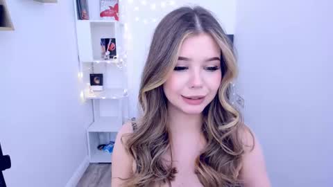 Snapshot of unforgettablalice chatting on 02/10/25, 02:26 Alice online show from 02/10/25, 02:26