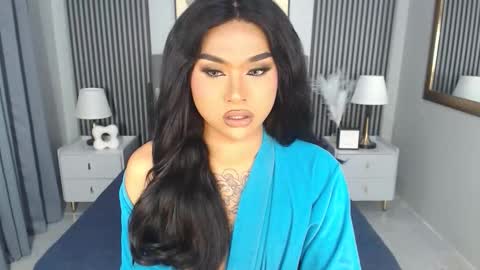 Snapshot of unforgettablebrianna chatting on 10/25/25, 02:02 BRIANNA online show from 10/25/25, 02:02