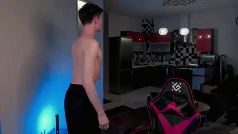 Kyle online show from 03/09/25, 01:14