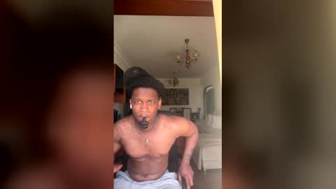 unknown085d online show from 04/24/26, 11:01