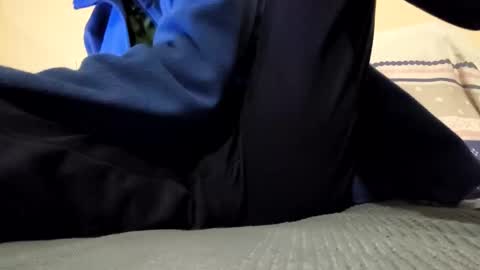 unknownuser414606 online show from 11/10/25, 02:32