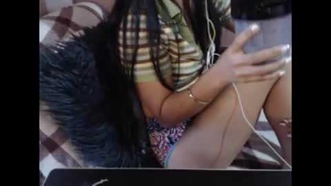 unlimitedloving online show from 12/07/24, 08:27