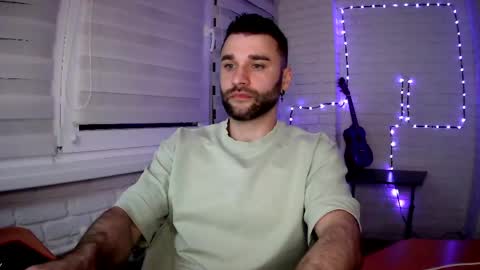 SlavaVibes online show from 05/01/26, 06:12