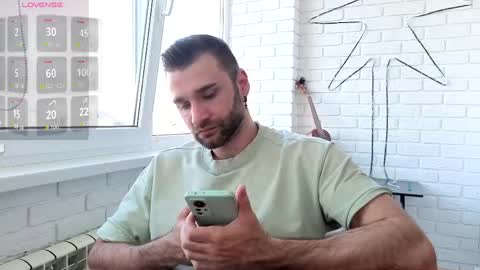 Snapshot of unnknow2024 chatting on 05/24/26, 04:45 SlavaVibes online show from 05/24/26, 04:45