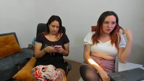 Kary and jhoa online show from 02/15/25, 07:06