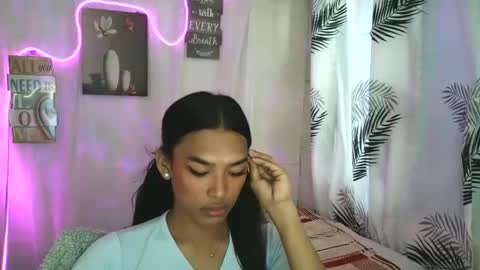 ur_dazzlingmorenaxx online show from 04/06/26, 04:46