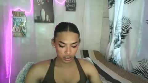 ur_dazzlingmorenaxx online show from 04/21/26, 01:53