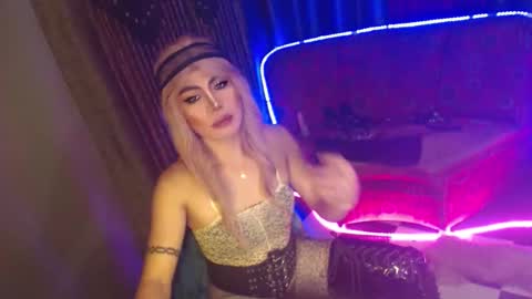 MISS ANNA online show from 01/17/26, 12:54