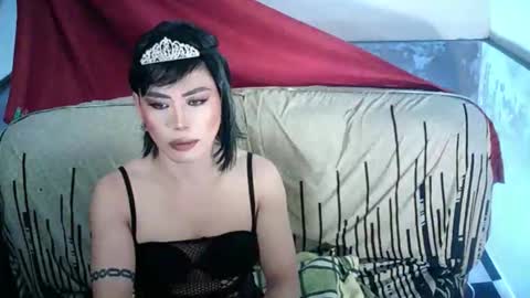 MISS ANNA online show from 04/21/26, 12:11