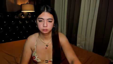 ur_girl_dwalker online show from 03/12/26, 04:51