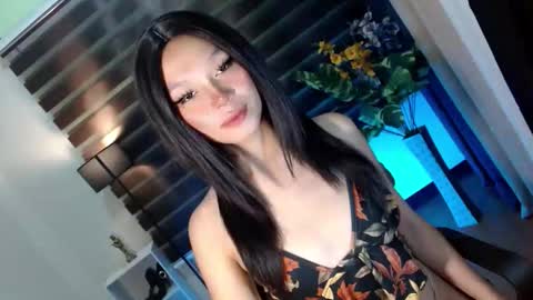 Saina Gonzales online show from 09/19/25, 08:05