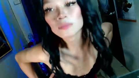 Saina Gonzales online show from 10/07/25, 01:14