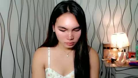 QUEENSY online show from 09/30/25, 12:37