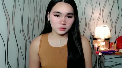 QUEENSY online show from 11/02/25, 03:09