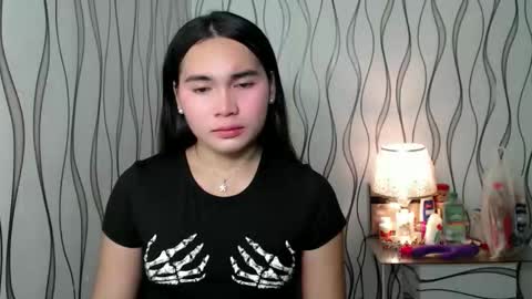 QUEENSY online show from 11/25/25, 10:37