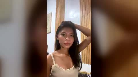 ur_prettylilzie online show from 06/21/26, 02:19