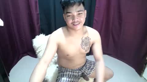 Snapshot of ur_rald chatting on 04/13/26, 02:44 rald online show from 04/13/26, 02:44