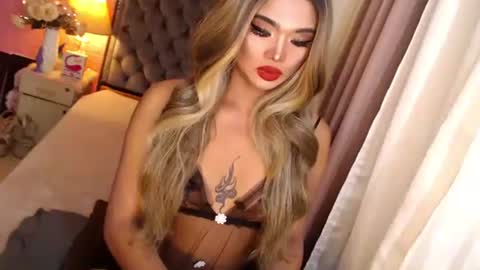 Snapshot of ur_sassygirl chatting on 02/26/25, 02:26 Kath online show from 02/26/25, 02:26