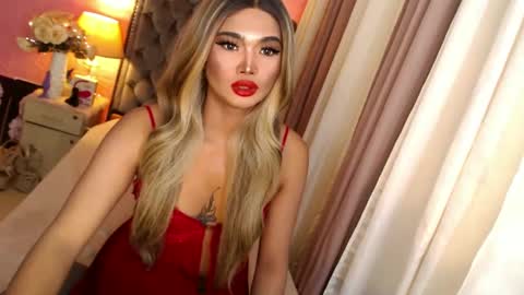 Snapshot of ur_sassygirl chatting on 02/27/25, 02:32 Kath online show from 02/27/25, 02:32