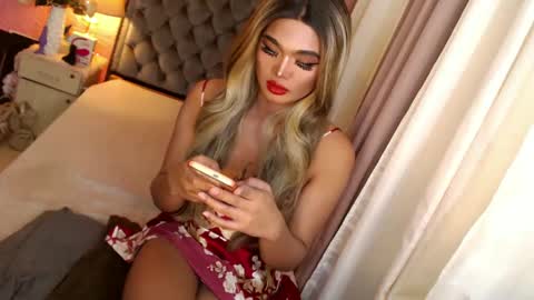 Snapshot of ur_sassygirl chatting on 02/27/25, 05:34 Kath online show from 02/27/25, 05:34