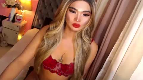 Snapshot of ur_sassygirl chatting on 03/04/25, 01:55 Kath online show from 03/04/25, 01:55