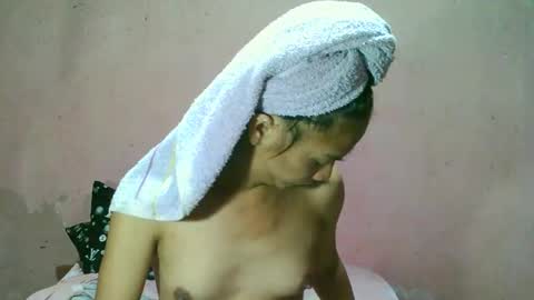 ur_sexybabe_ehra online show from 05/27/26, 12:46