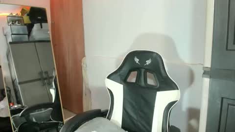Snapshot of ur_shan21 chatting on 05/29/26, 07:12 ur_shan21 online show from 05/29/26, 07:12