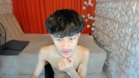 Snapshot of ur_timmy chatting on 04/15/26, 04:03 ur_timmy online show from 04/15/26, 04:03