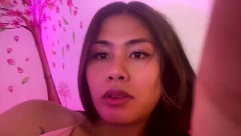 HelloIm  Girly online show from 04/08/26, 10:54