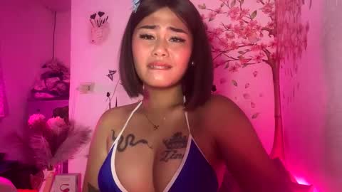 HelloIm  Girly online show from 04/11/26, 09:08