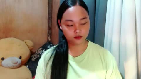 Lycah online show from 11/21/25, 01:59