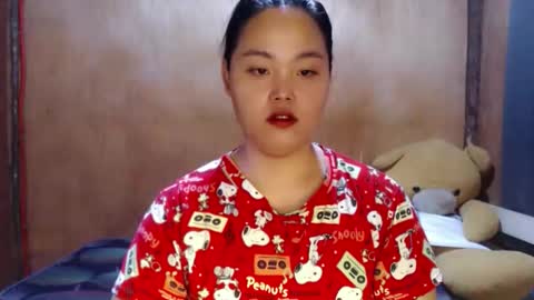 Snapshot of urasian_hotchix69 chatting on 05/08/26, 02:28 Lycah online show from 05/08/26, 02:28
