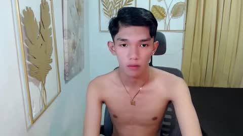 urasian_john20 online show from 02/01/26, 03:54