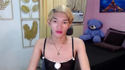 urasian_john20 online show from 05/07/26, 01:22