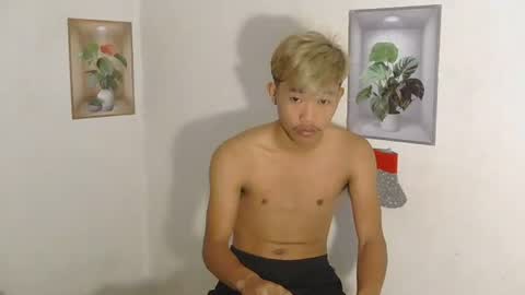 urasian_jomarie online show from 03/15/26, 09:43